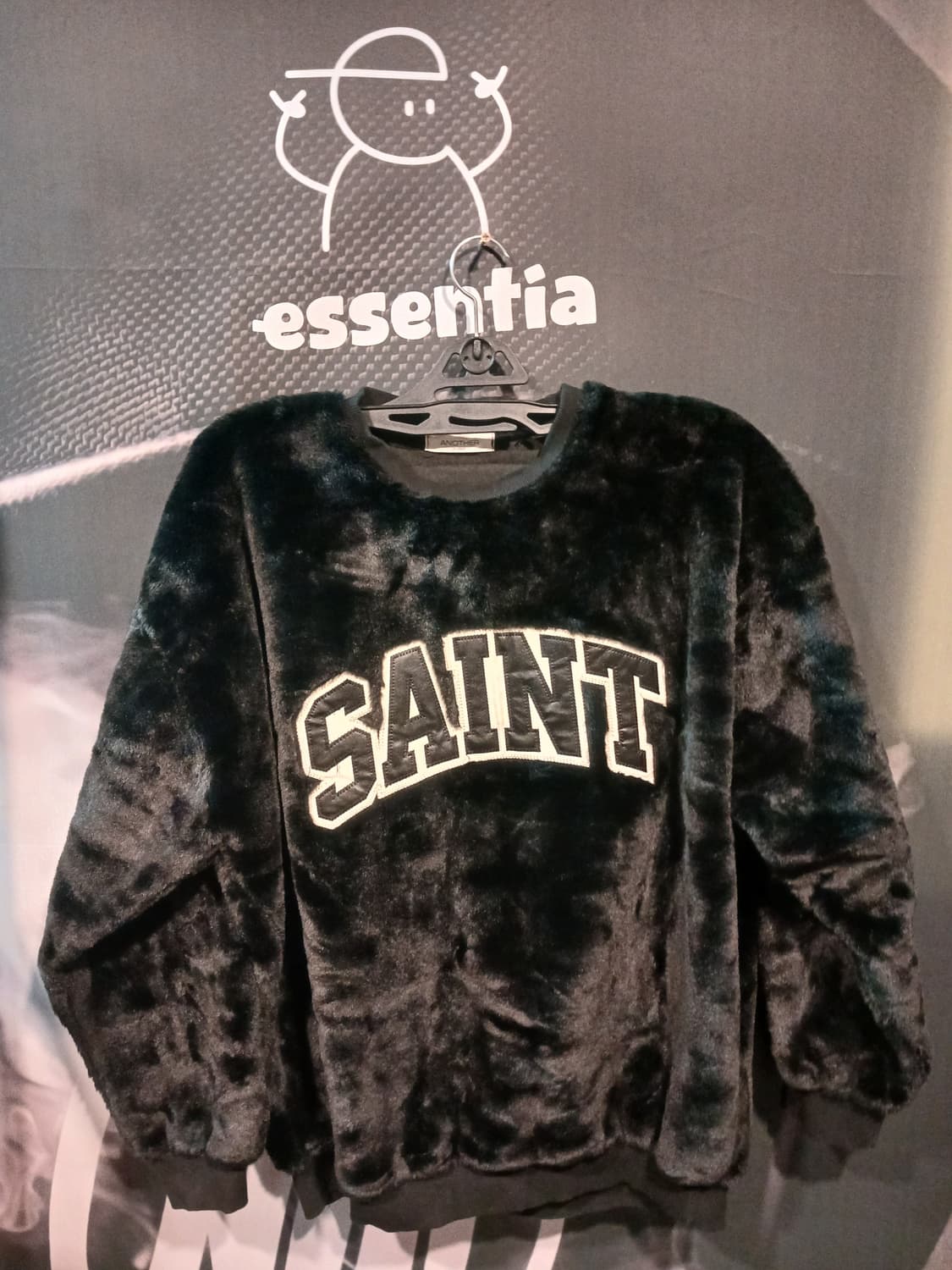 Saint 밍크 보아털 맨투맨 상품이미지1