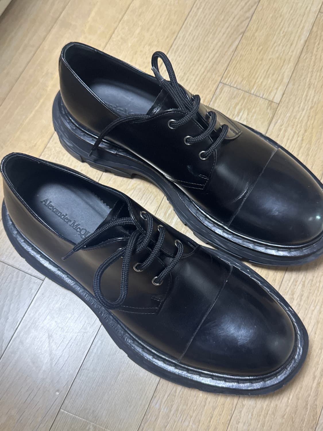 짱구대디님 플리마켓 맥퀀 더비 상품이미지1