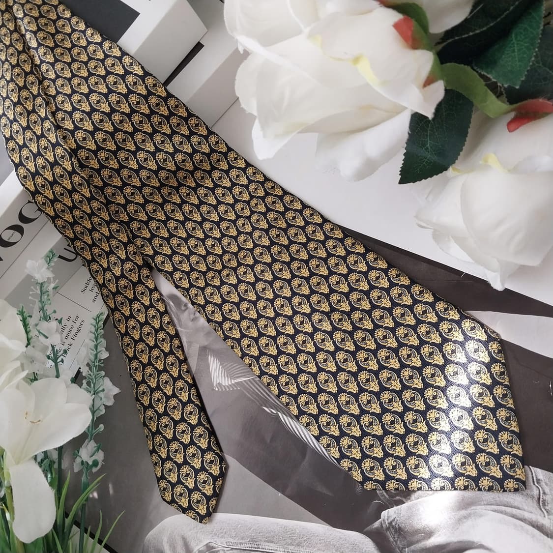 에스 티 듀퐁 실크 네이비 페이즐리 넥타이 9.4cm A+등급 K1119 상품이미지2