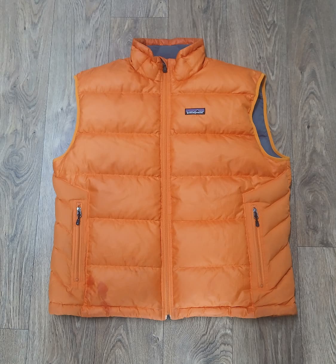 파타고니아 오렌지 구스다운 패딩 베스트 상품이미지1