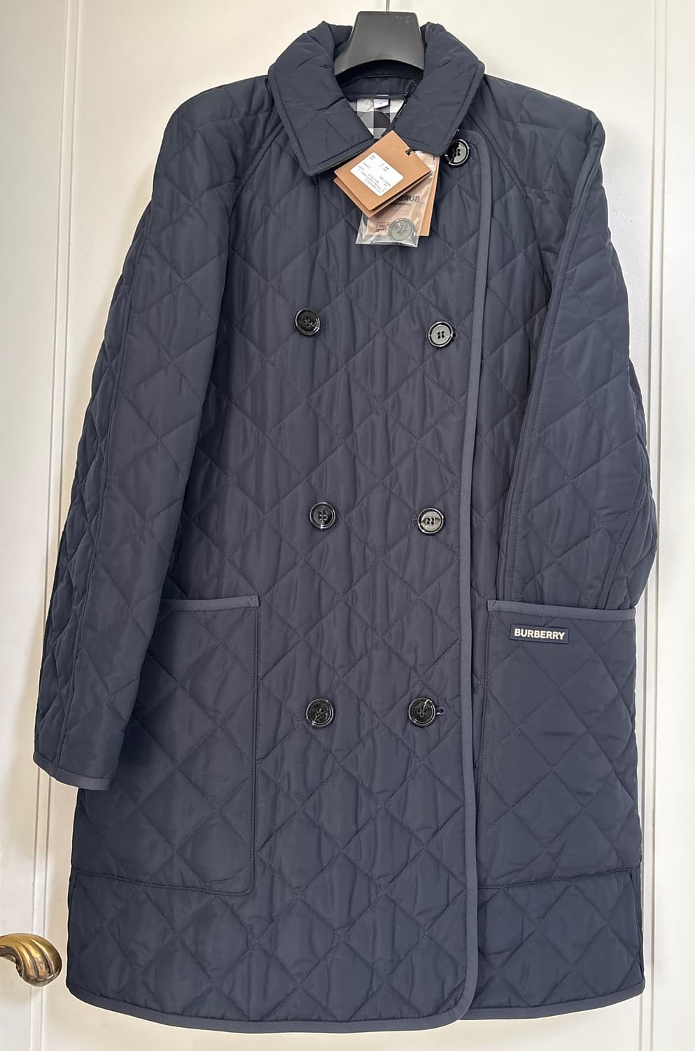 버버리 뉴타이팅 여성 롱 퀼팅 자켓 네이비 새상품 상품이미지1