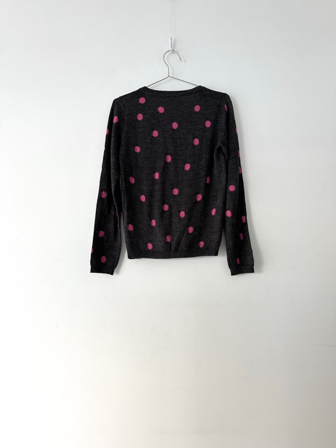 Pink dot cong cardigan / charcoal 상품이미지3