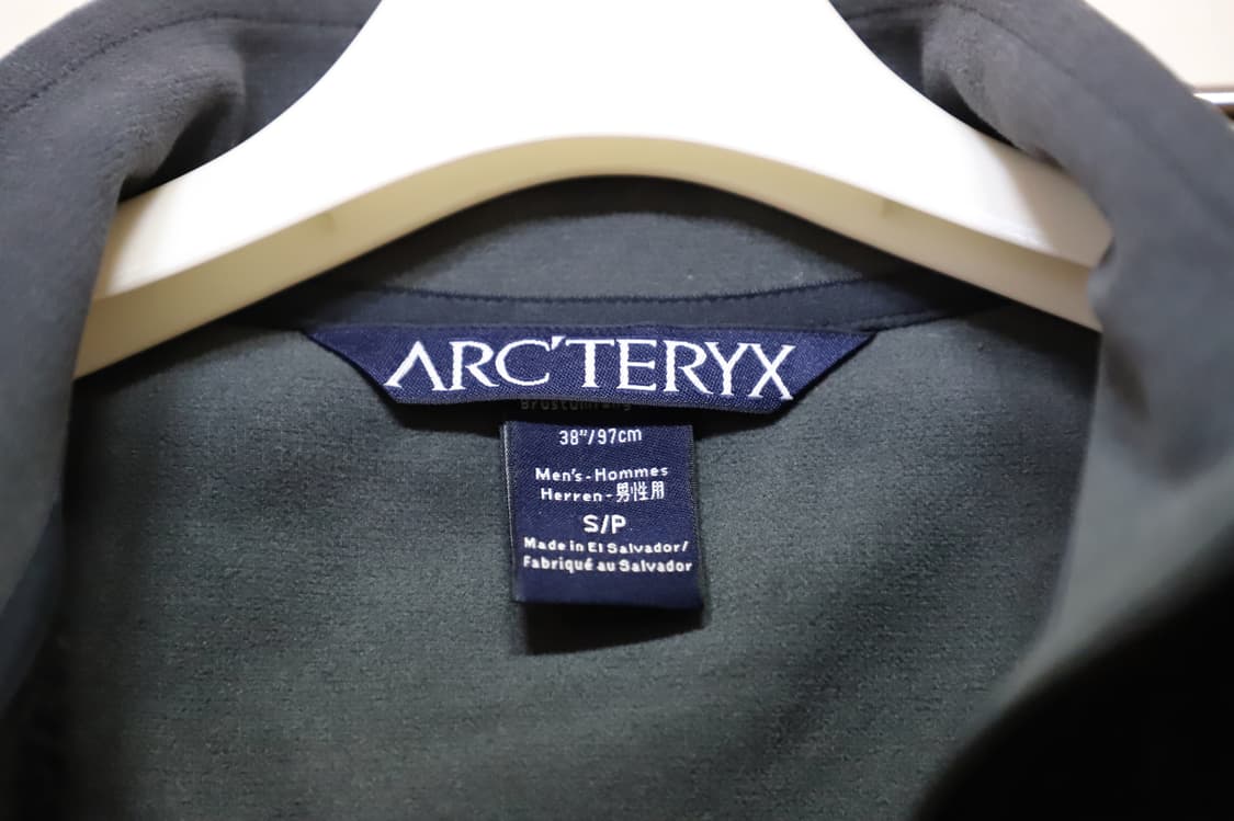 Arc'teryx Apache  AR Zip Neck - 해외 직구 상품이미지4