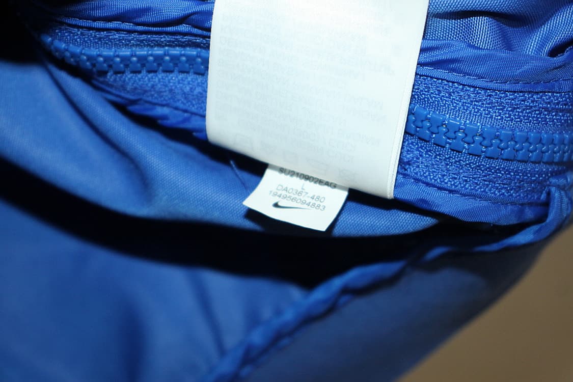 Nike 나이키. 라이슈  월리워 우본아노락L 상품이미지7