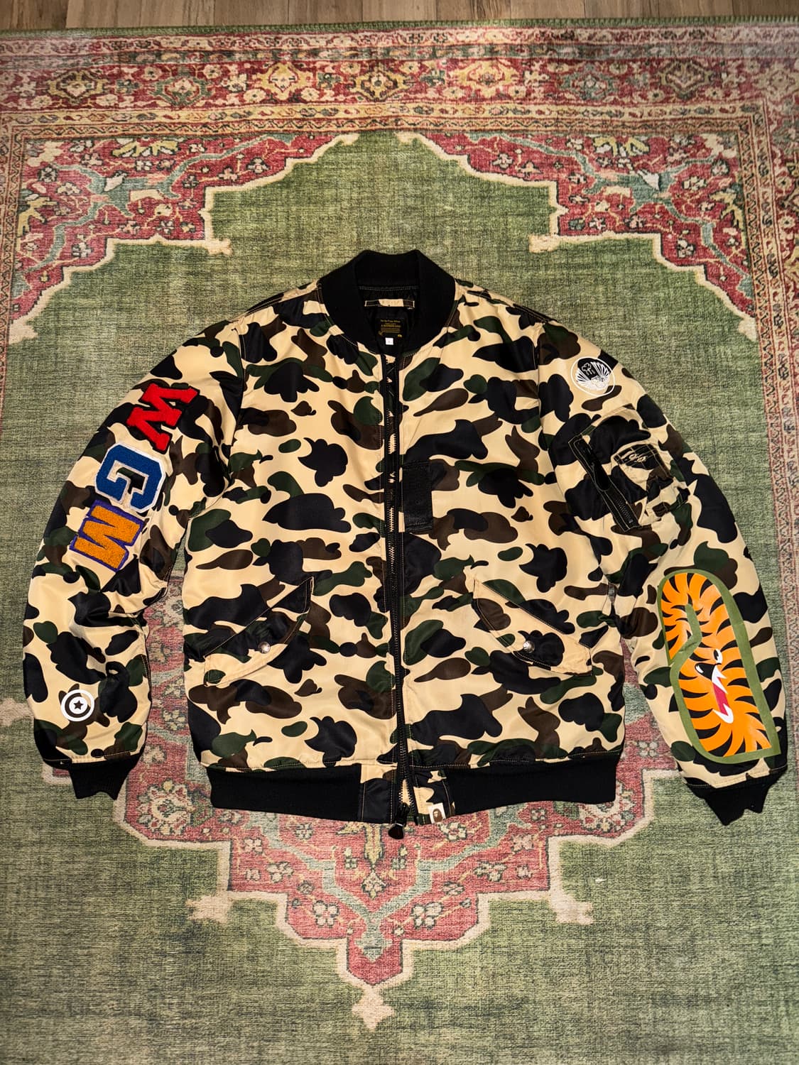 Bape 샤크 카모 ma-1  상품이미지1