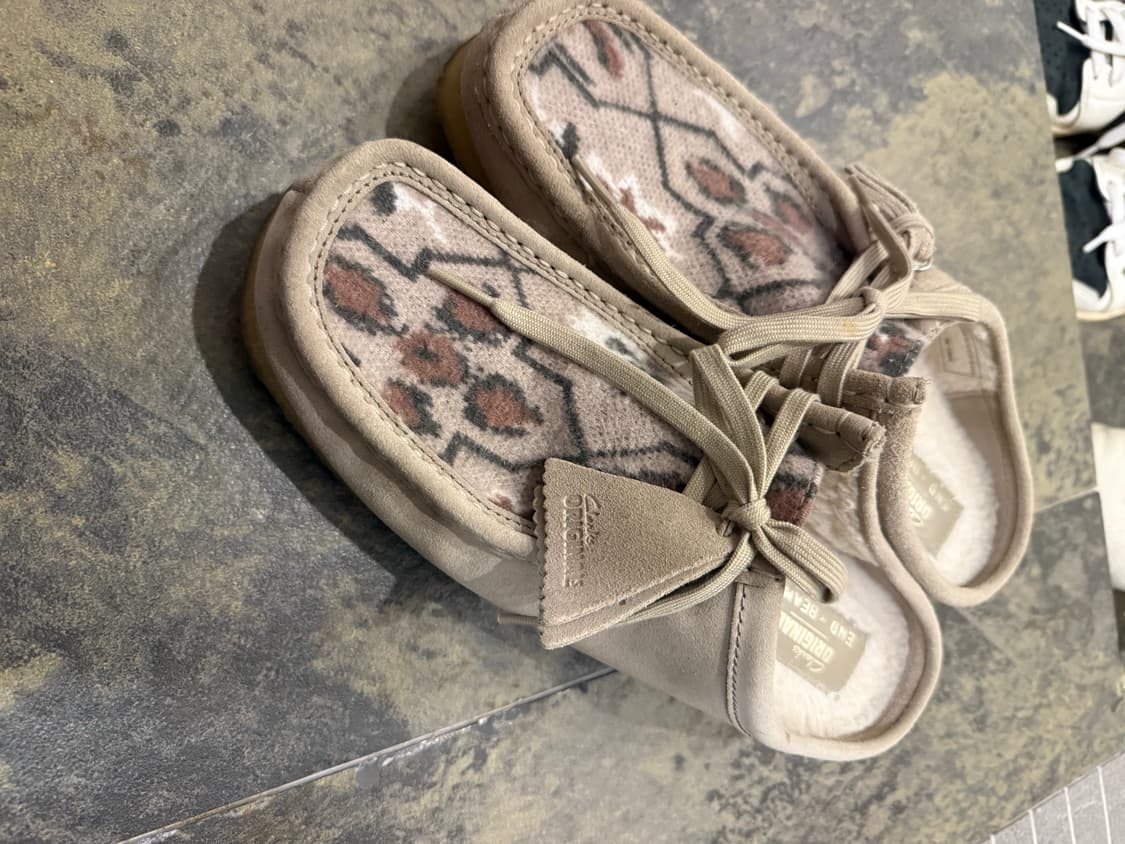 클락스X엔드X빔즈 플러스 왈라비 뮬 메이플 상품이미지3