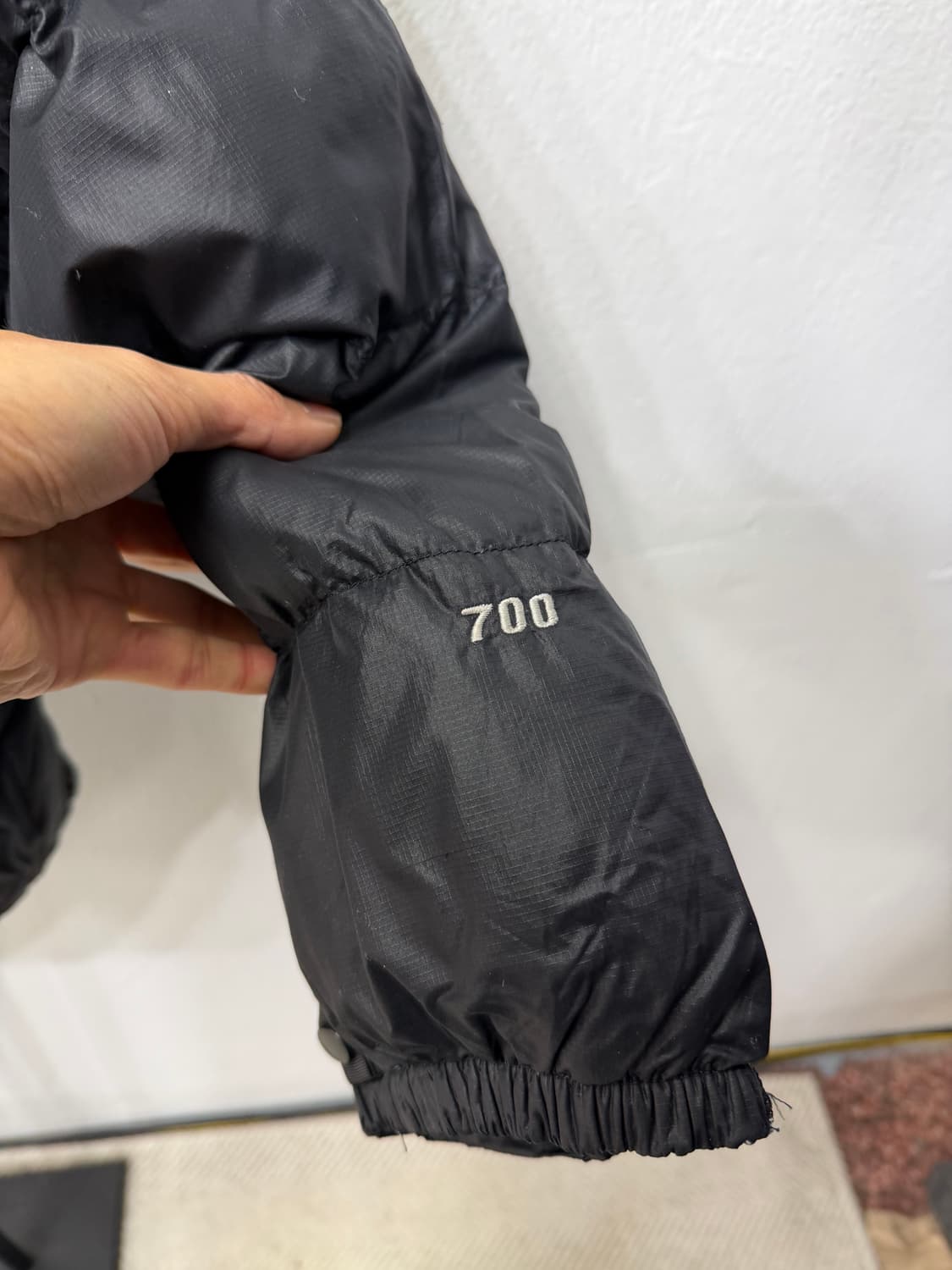 정품) 노스페이스 블랙 눕시패딩 M 상품이미지5