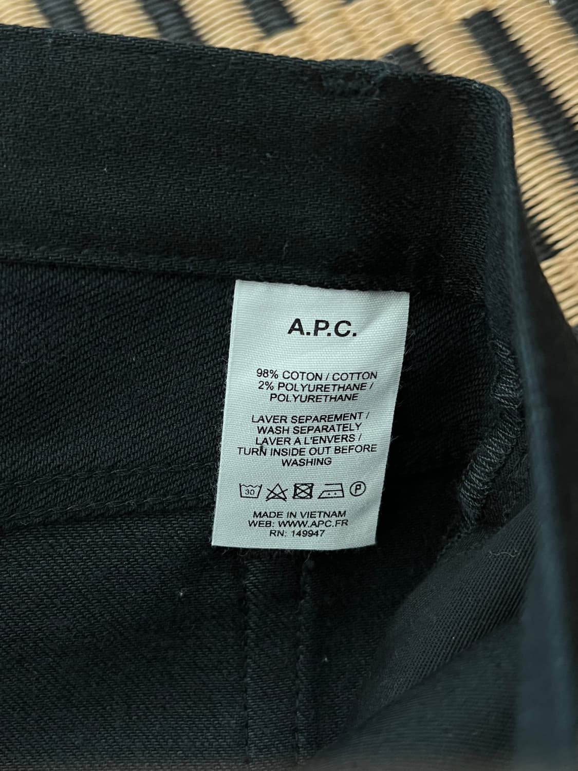 A.P.C. 아페쎄 쁘띠 뉴 스탠다드 블랙진 30 상품이미지4