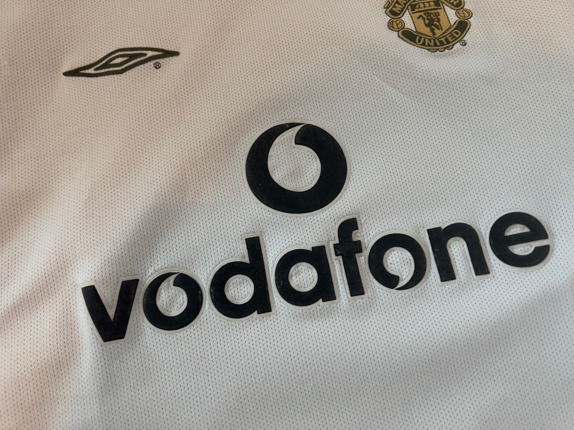 01/02 맨체스터 유나이티드 어웨이 백주년 베컴 유니폼 상품이미지5