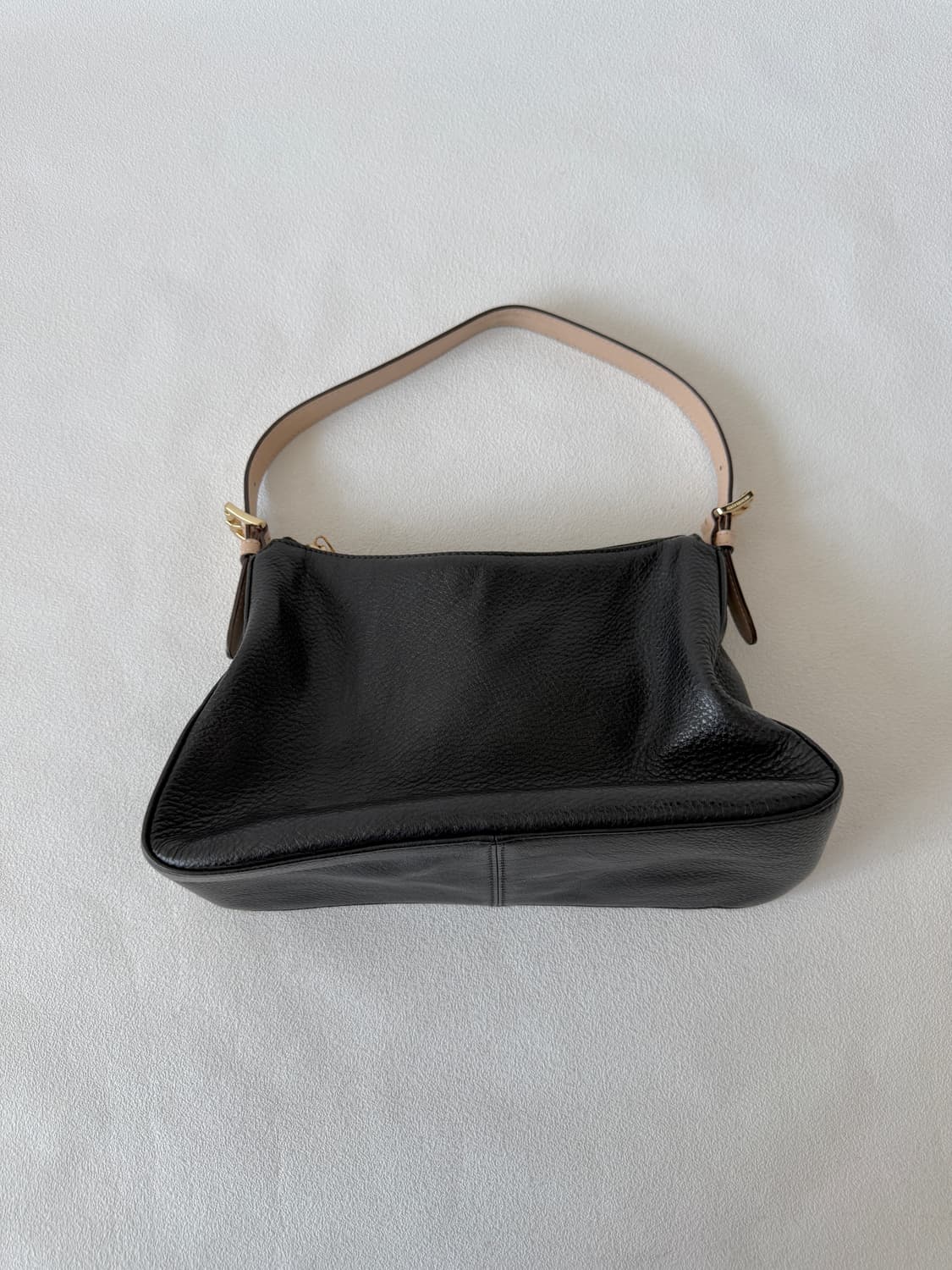 마이클코어스(MICHAEL KORS) 레더 숄더백 상품이미지6