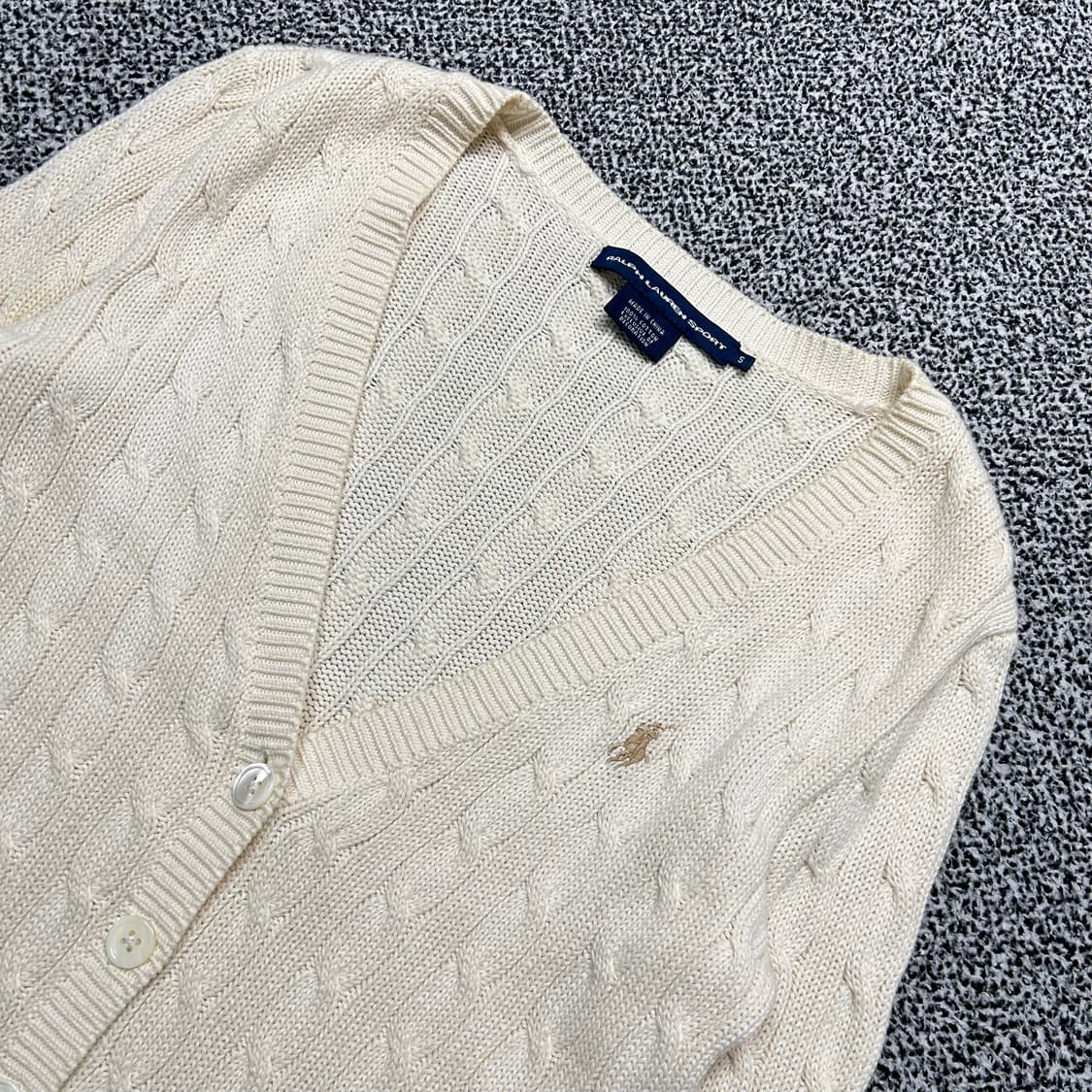 폴로 크림색 케이블 코튼 가디건 상품이미지2