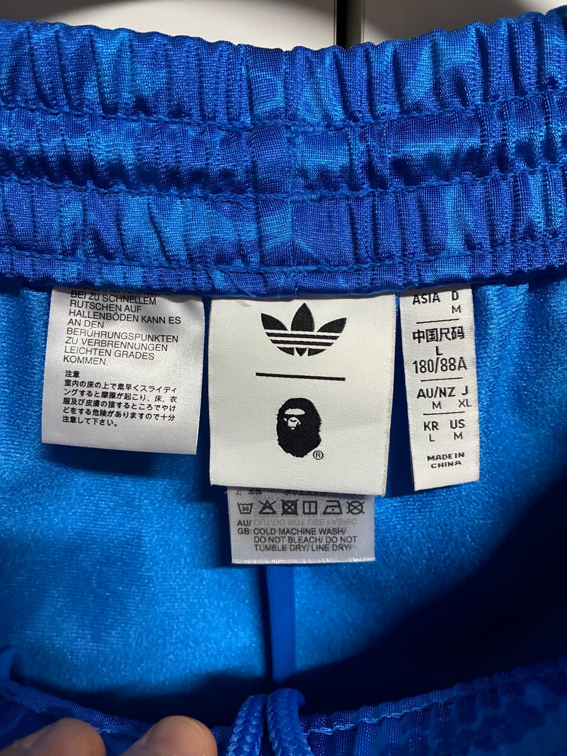 [새상품] 베이프 아디다스 트랙팬츠 (L) 상품이미지4