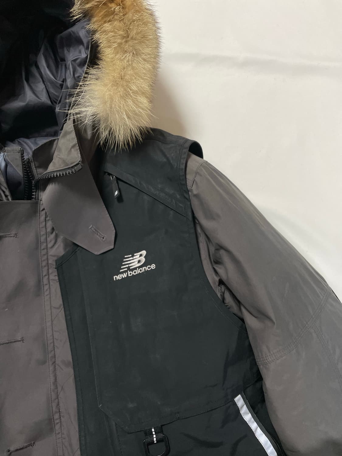 뉴발란스 카메라맨 프로 구스다운 패딩 상품이미지4