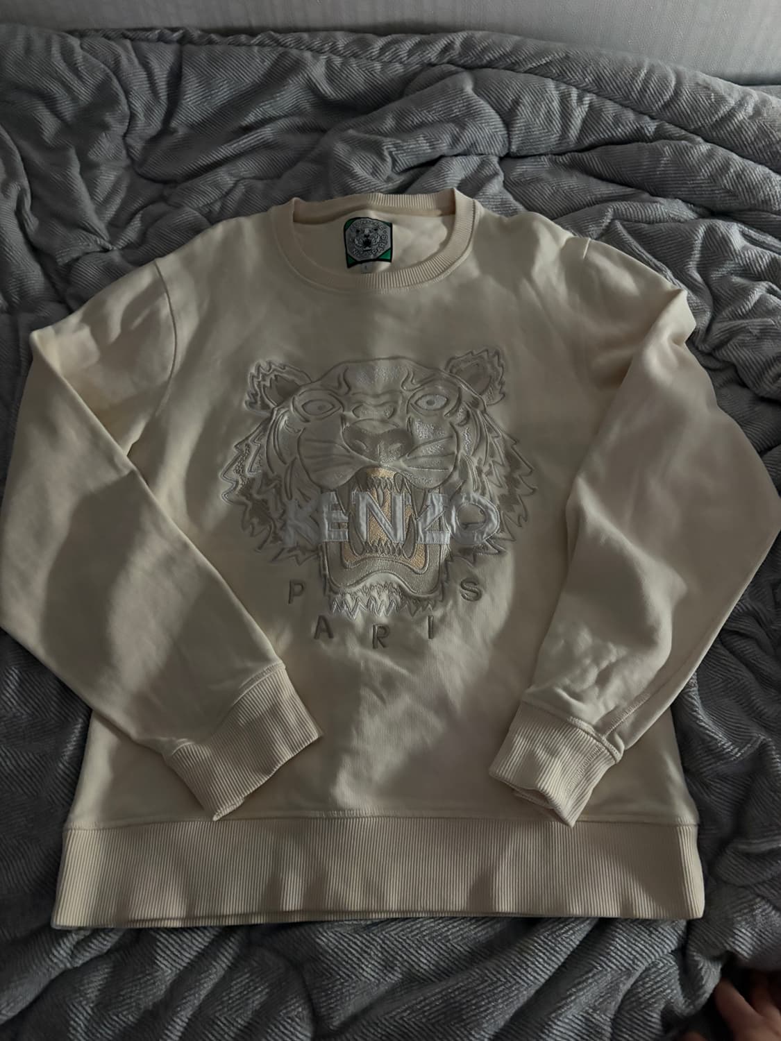 Kenzo white sweatshirt, size L 상품이미지1