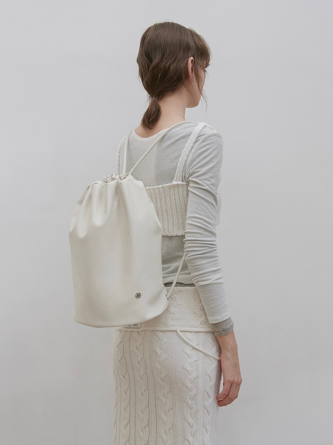 새상품) 로우타이드 가방 CYLINDER BAG 아이보리 상품이미지1