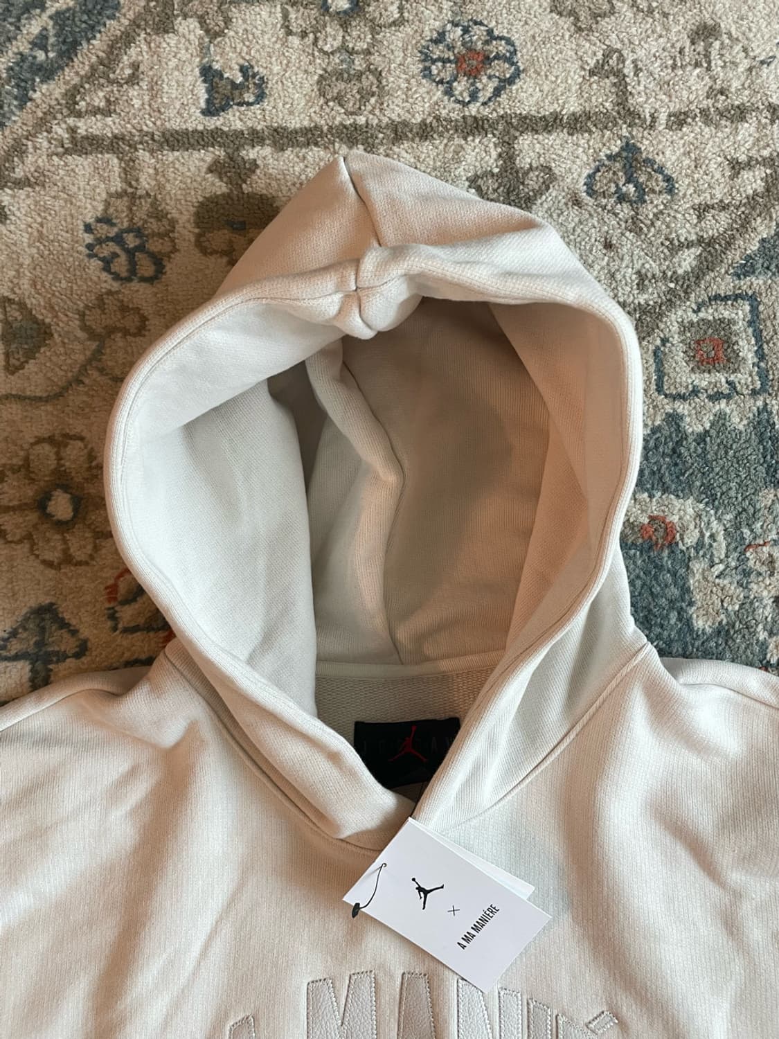 조던 x 아마 마니에르 후드 (새제품.XL. 110) 상품이미지3