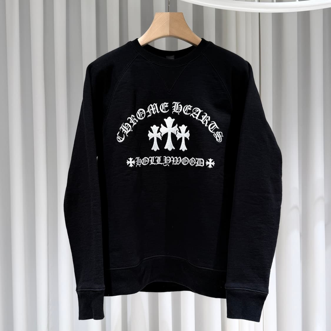 M / 크롬하츠 세메터리 할리우드 맨투맨 상품이미지1