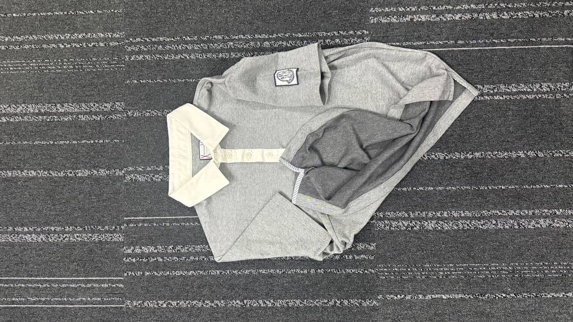 몽클레어 남녀공용 S 정품 카라티 상품이미지1