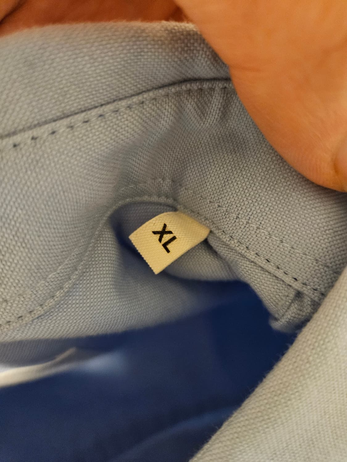 아미 톤온톤 캐시미어 블루 셔츠 XL 판매합니다! 상품이미지3