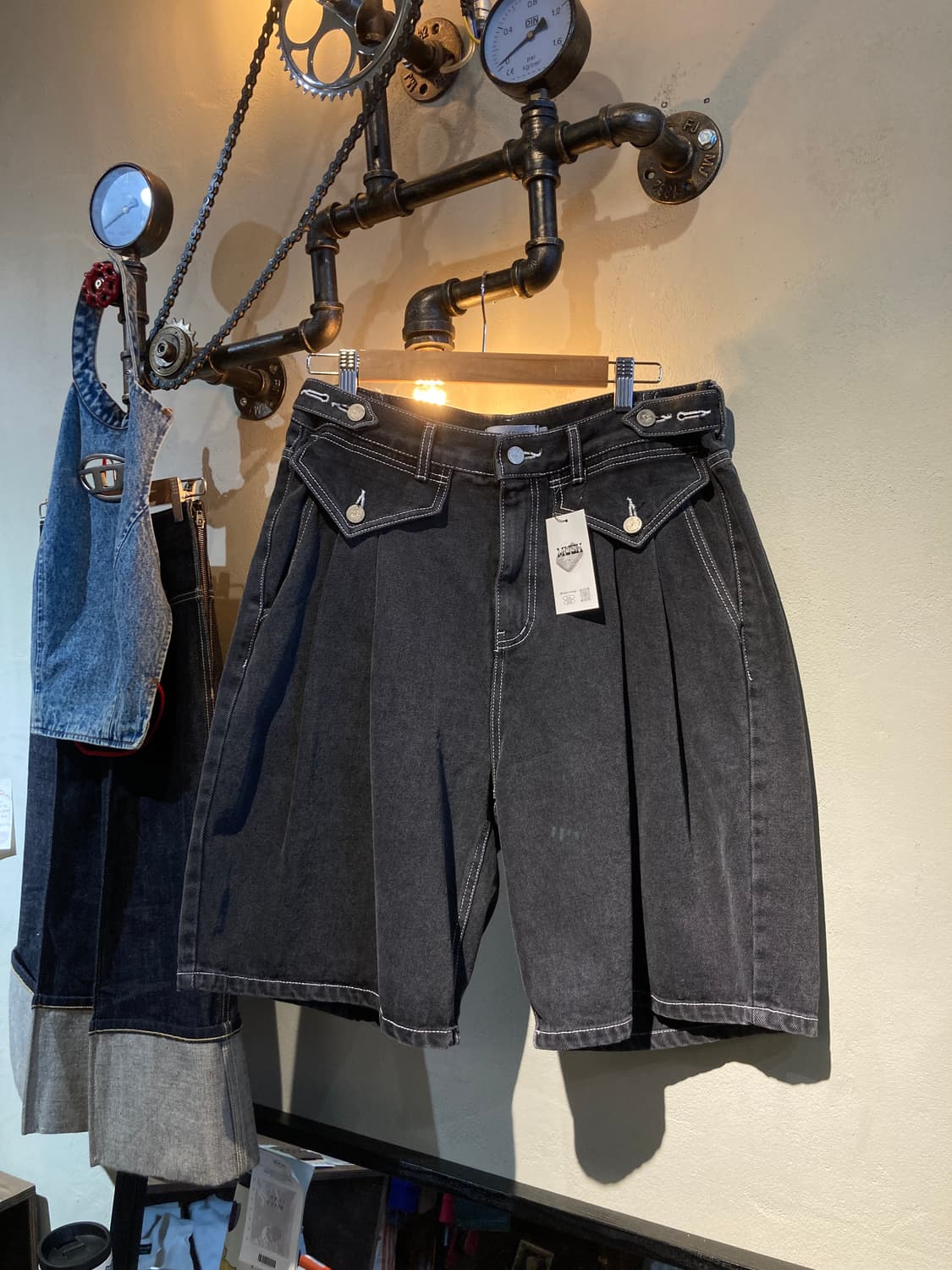 핀턱 주머니 팬츠 상품이미지1