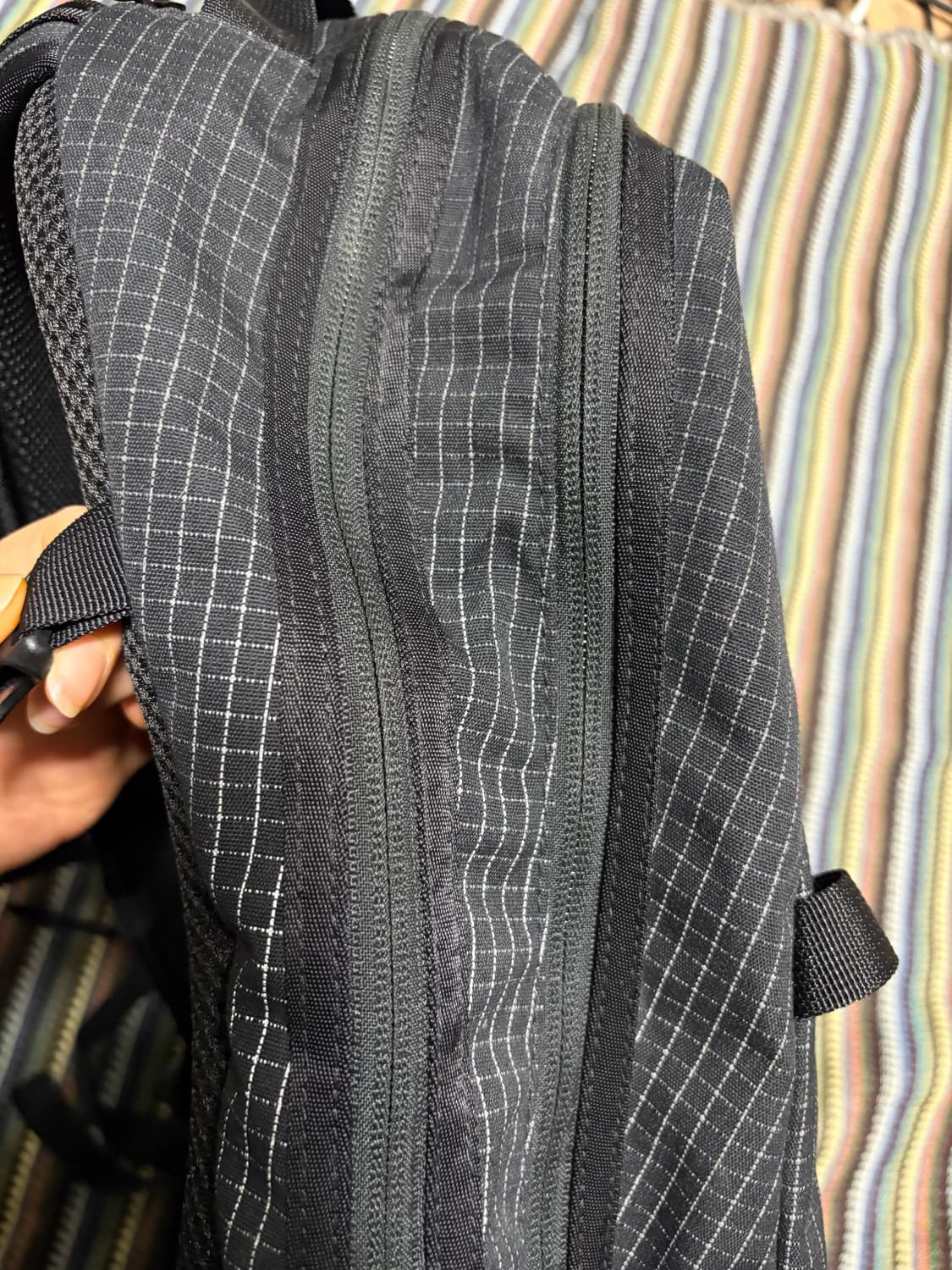 슈프림 백팩 블랙 - 24SS 상품이미지5