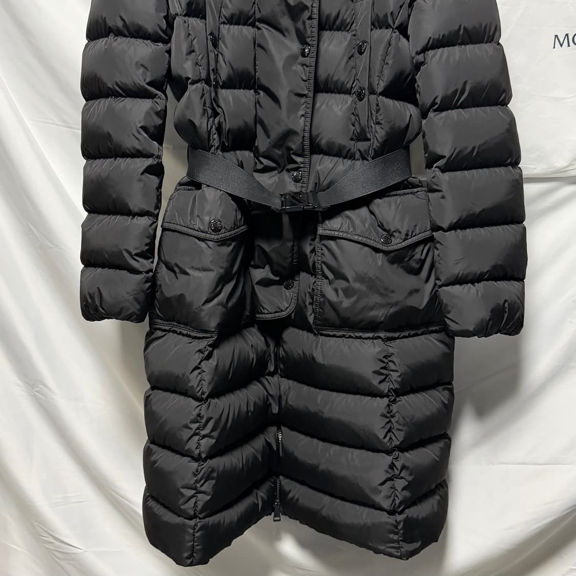 [S급/1] 몽클레어 클로에 여성패딩 블랙 라쿤퍼 풀구성 끌로에 상품이미지3