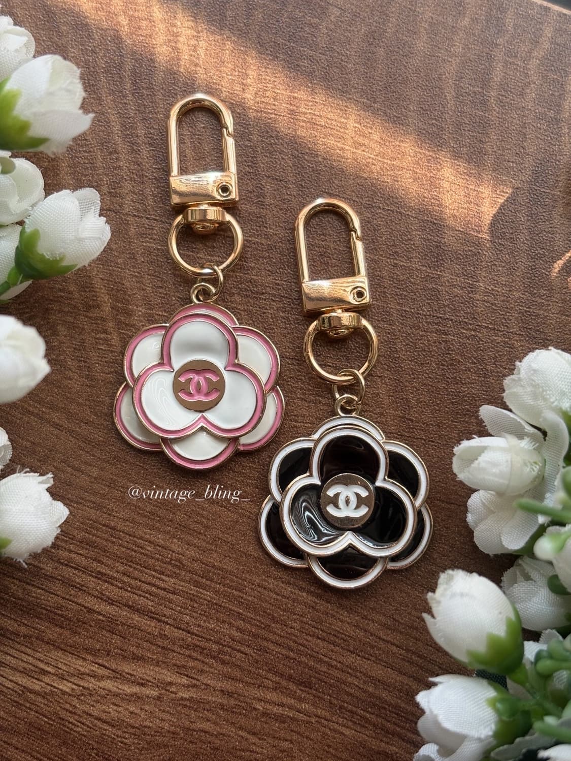 샤넬 까멜리아 플라워 골드 백참 키링 키체인 상품이미지1