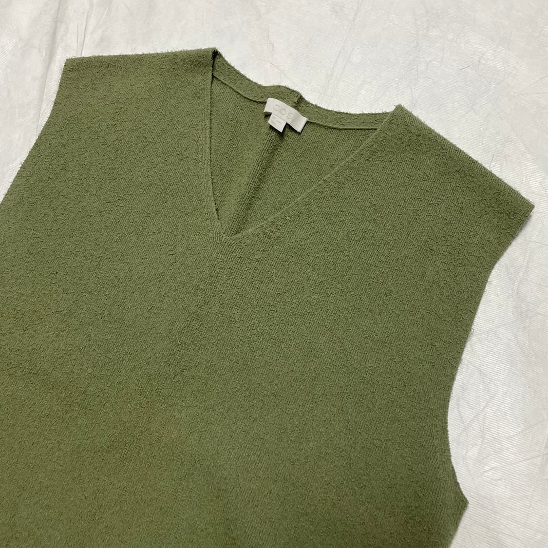 S) 코스 부클 브이넥 니트 베스트 상품이미지2