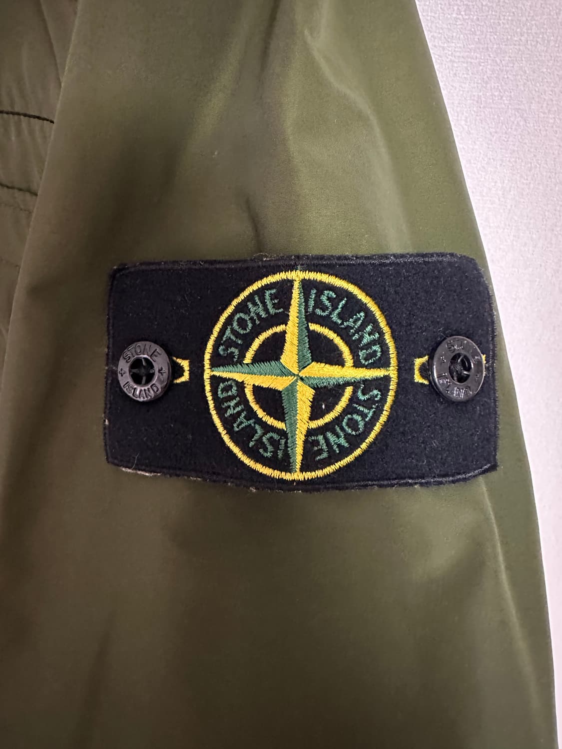 [S size] 스톤아일랜드 마이크로랩스 필드 바람막이 상품이미지3