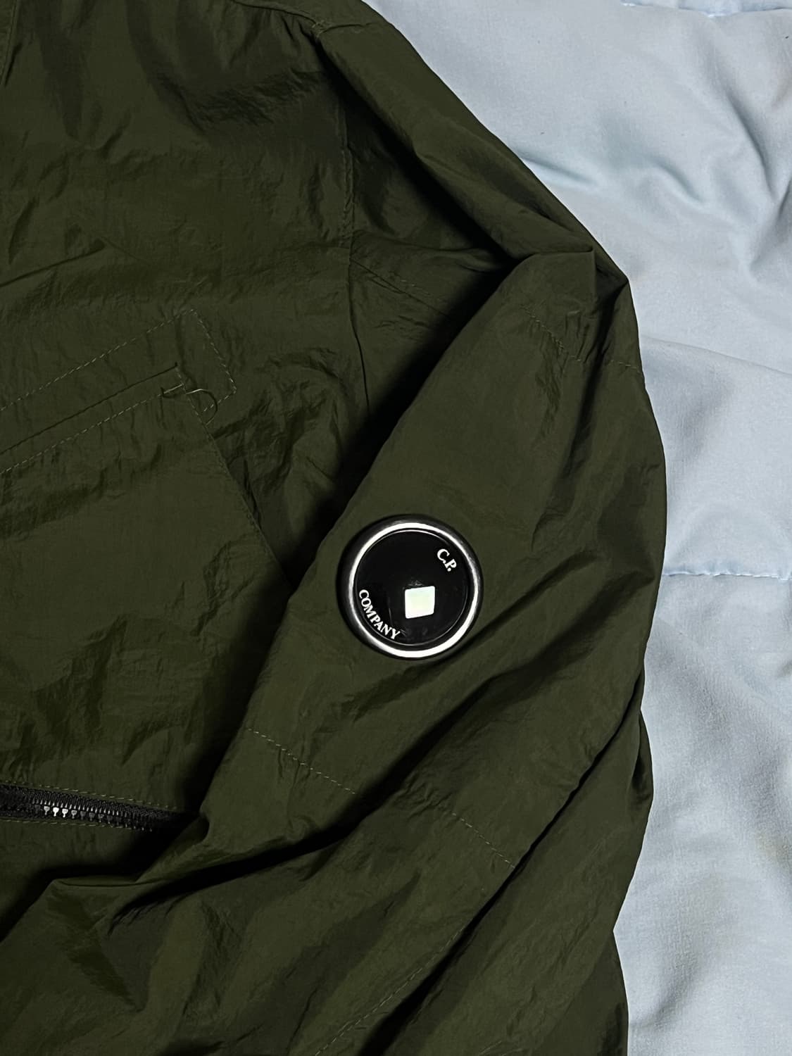 CP컴퍼니 나일론 오버셔츠 카키 L 상품이미지2