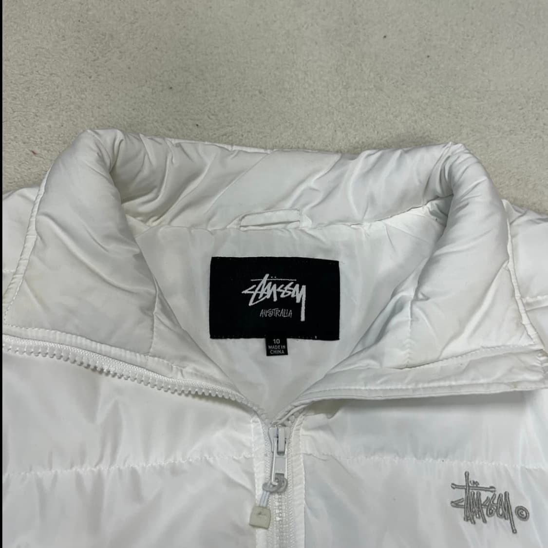 스투시 패딩 상품이미지3