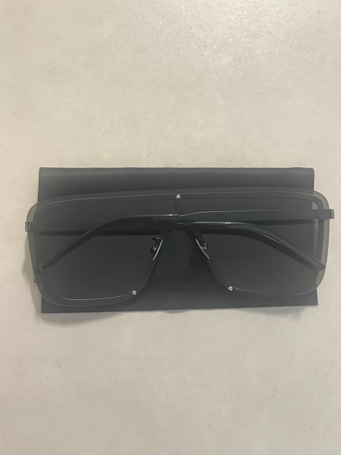 생로랑 한혜연 선글라스 상품이미지4