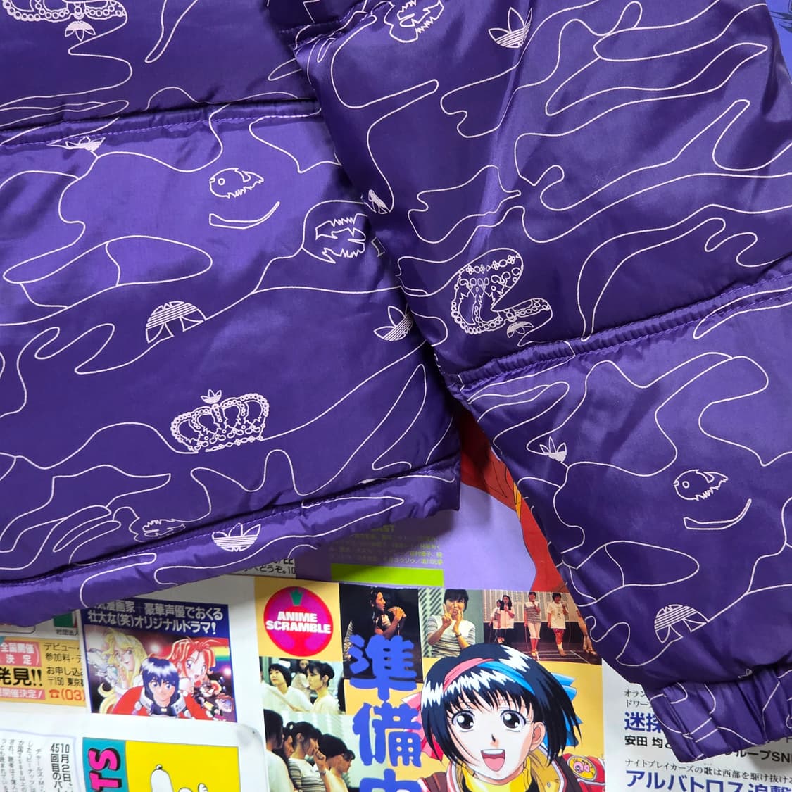 아디다스 퍼플 크라운 카모 패턴 걸스 패딩 상품이미지8