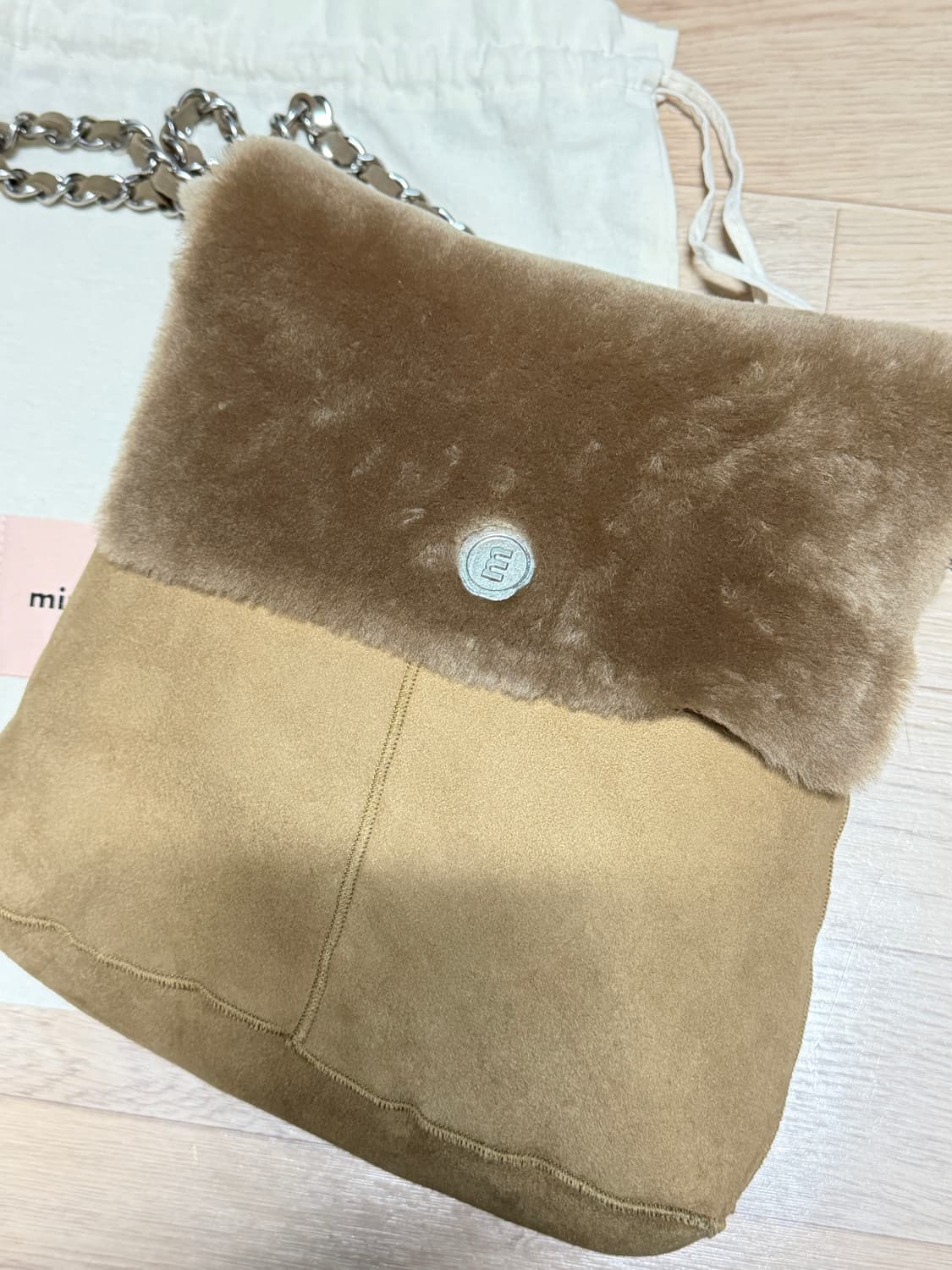 미닛뮤트 페블 체인백 상품이미지1