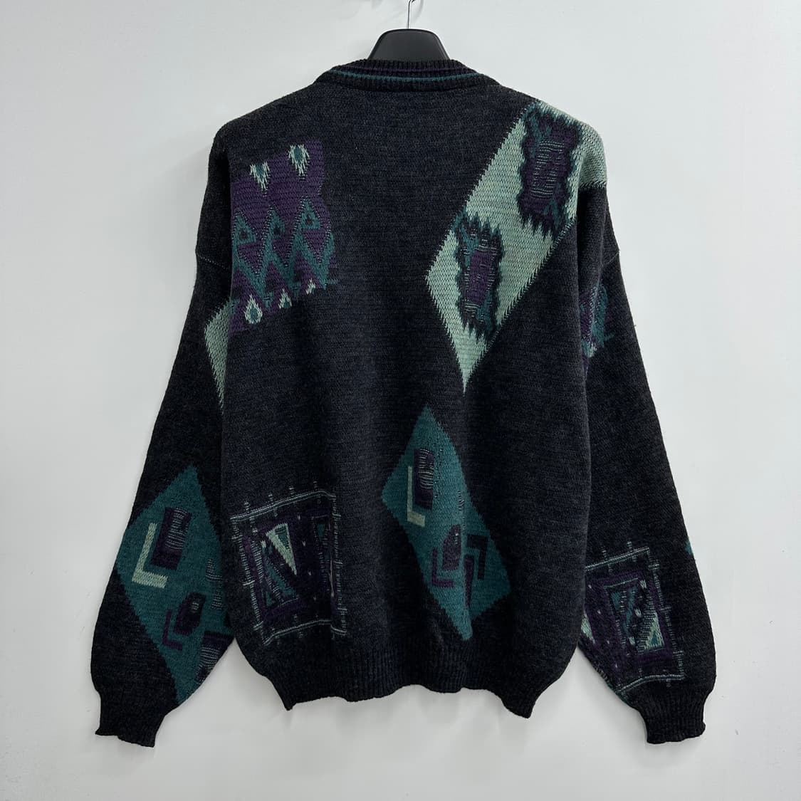 110 루즈핏 남자 울 패턴 니트 상품이미지2