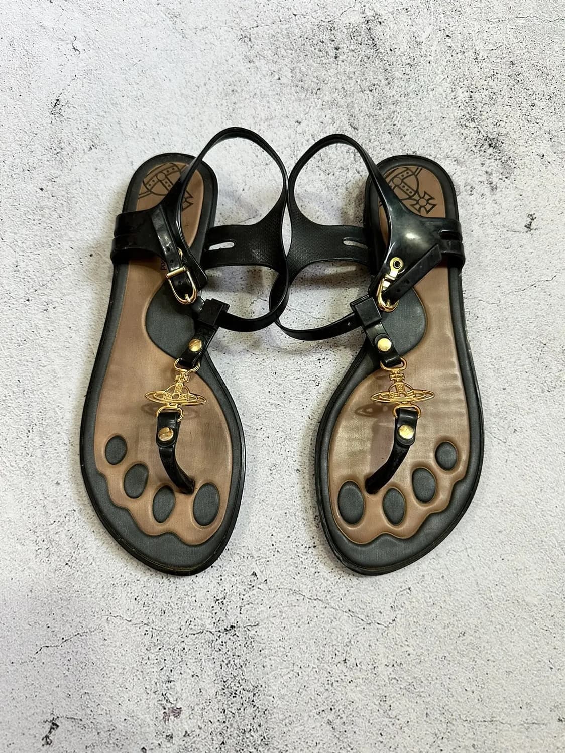 Viviennne Westwood 비비안웨스트우드 멜리사 Orb 샌들 상품이미지2