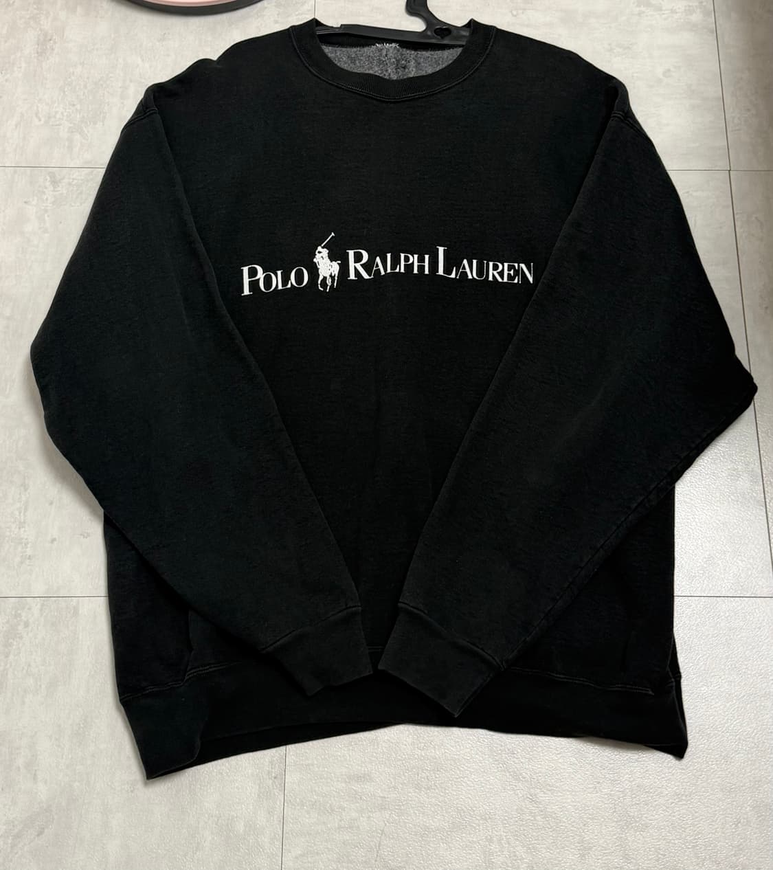 폴로 블랙 맨투맨 상품이미지1