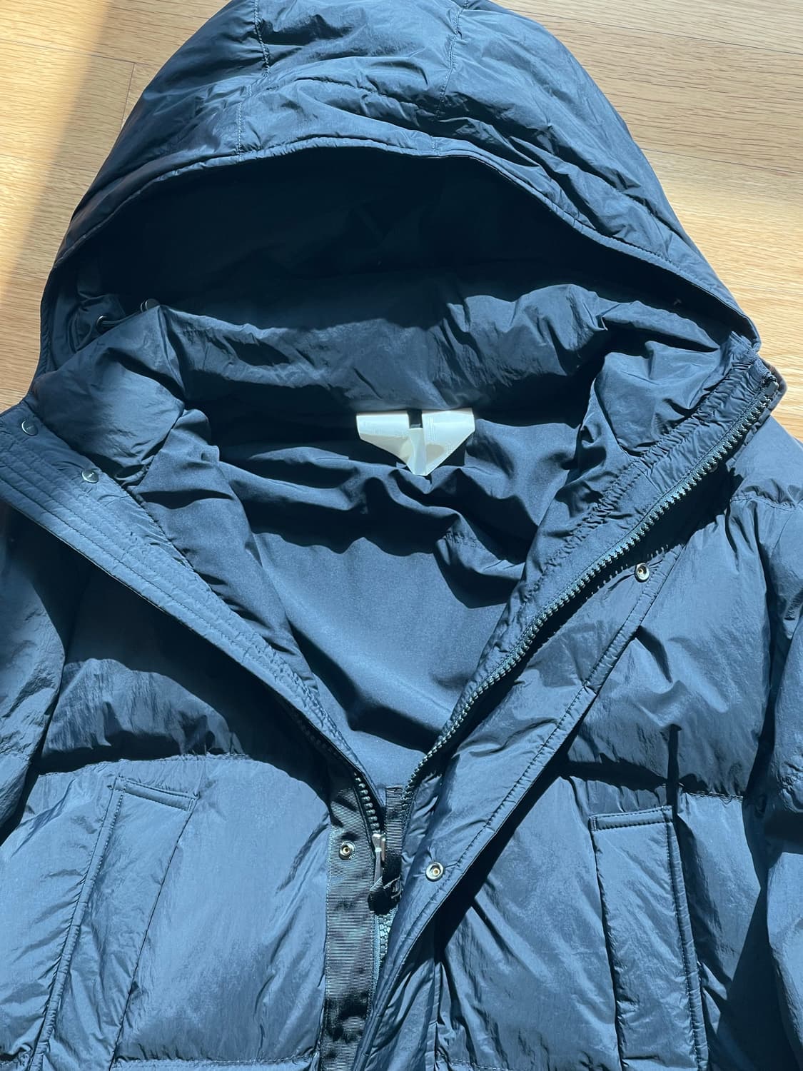 아르켓 블랙 다운 롱 패딩 상품이미지8