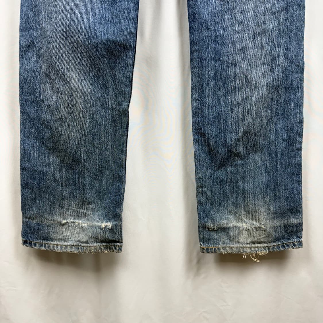 (32/33) 리바이스 501 스트레이트 핏 버튼플라이 연청 데님 팬츠 상품이미지7