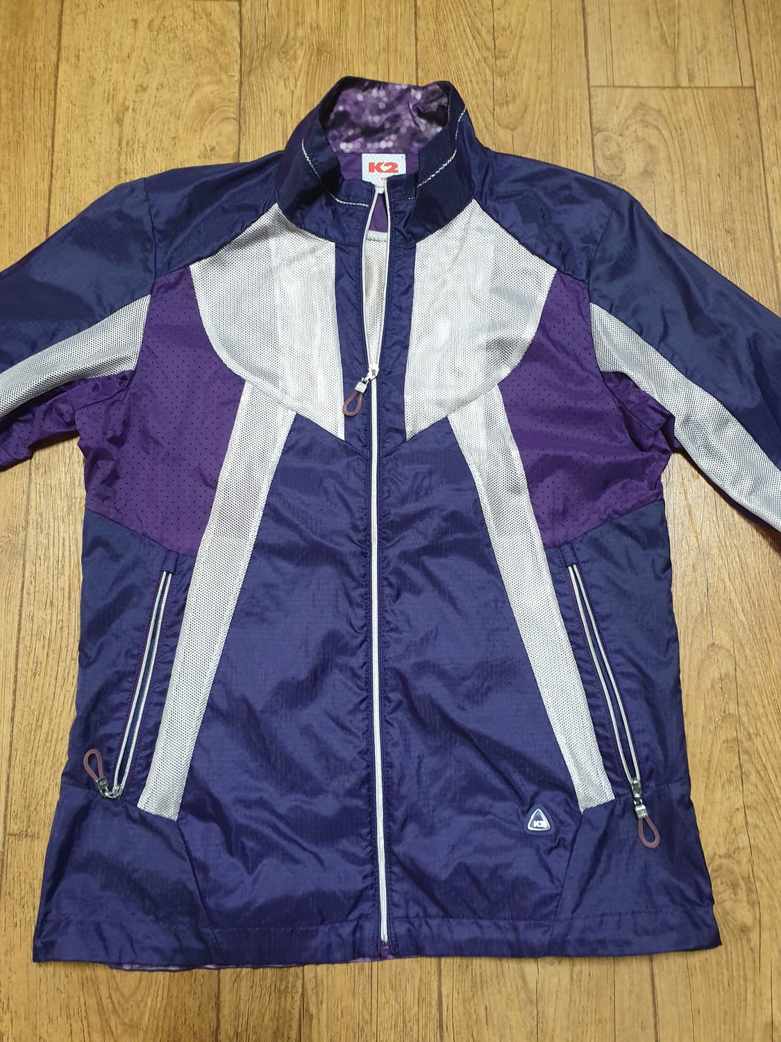 1217 k2 아웃도어 바람막이 90 사이즈입니다 상품이미지1