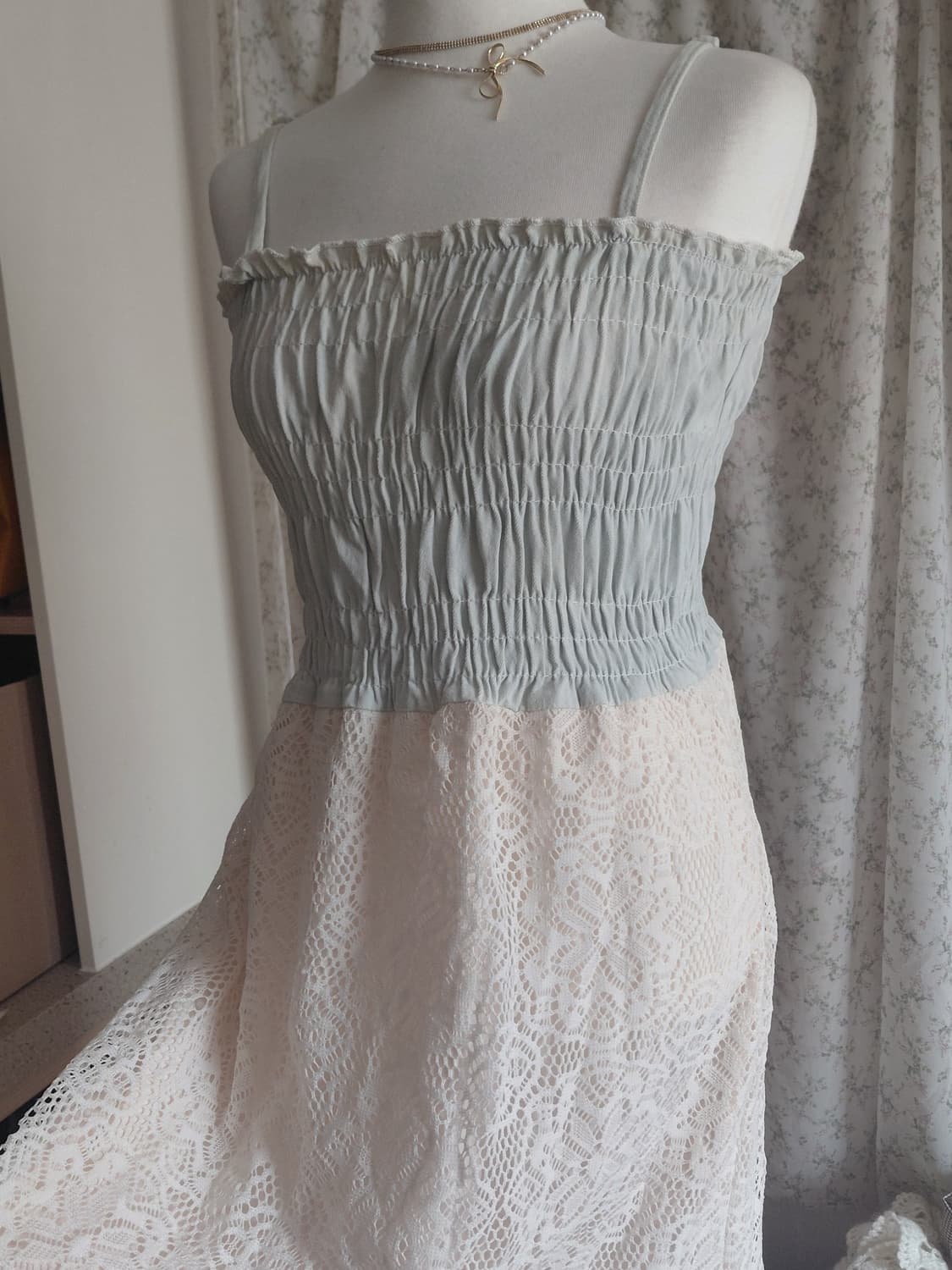 [빈티지] 레이스 플라워 패치워크 롱 원피스 상품이미지2