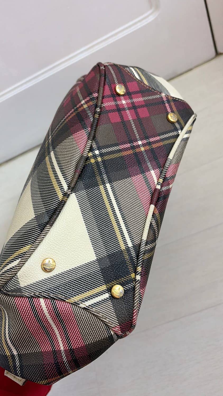  비비안웨스트우드 하트 야스민 토트백 정품  상품이미지9