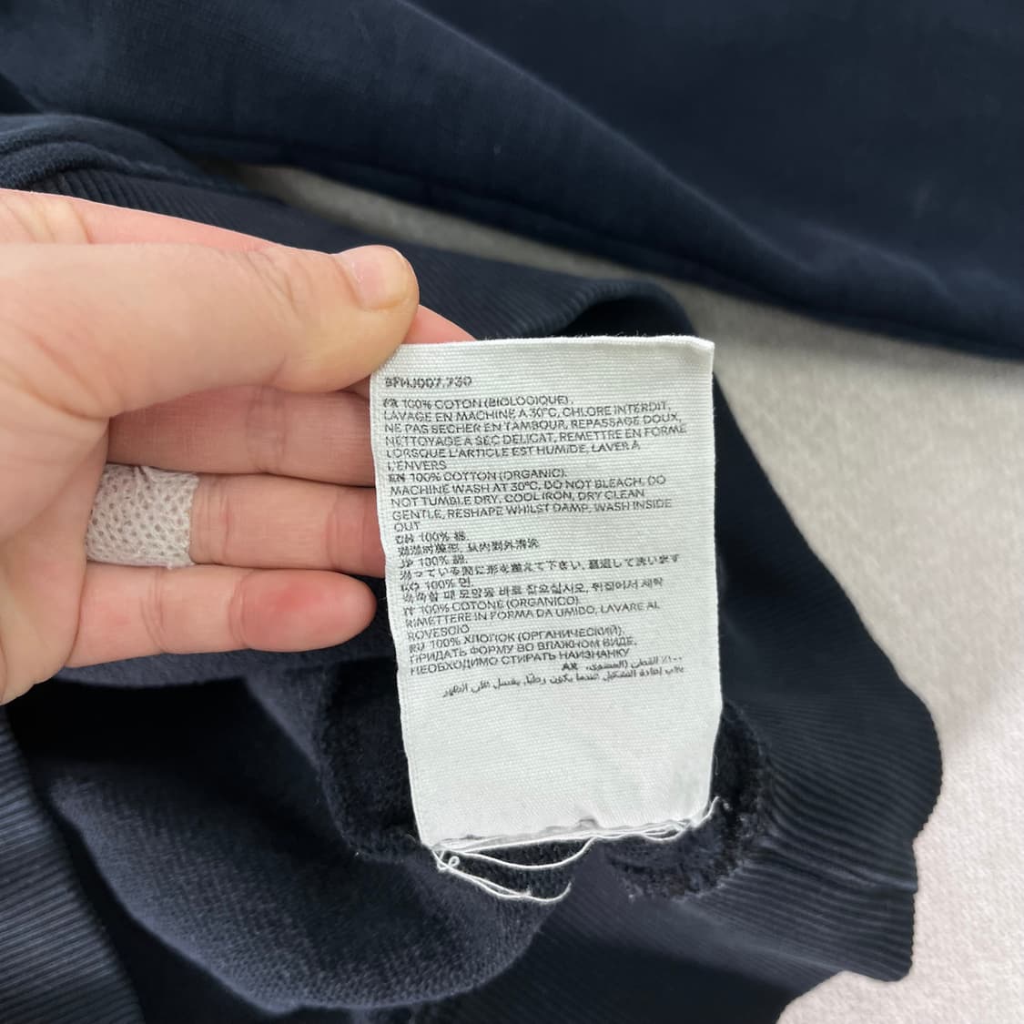 100 아미 스몰하트로고 챠콜 맨투맨  상품이미지10