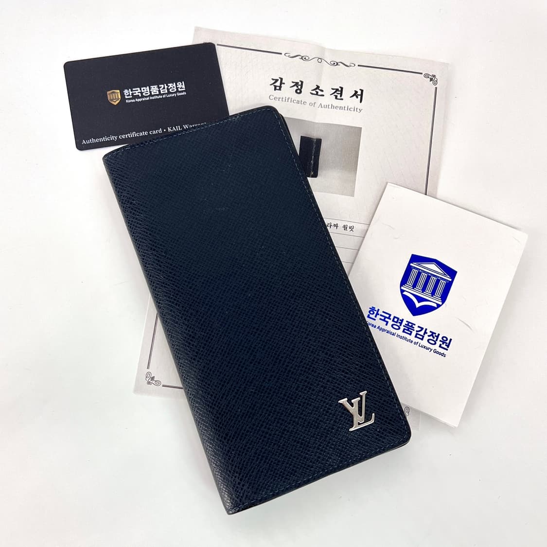 [감정완료] 루이비통 LV 로고 타이가 브라짜 장지갑 상품이미지3