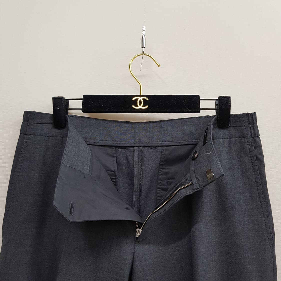 한섬 타임 2024 남성 릴랙스핏 슬랙스 82사이즈 상품이미지2