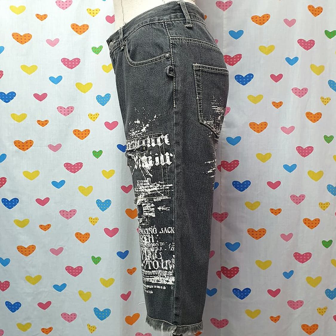 블랙 데님 프린지 데미지 십자가 레터링 페인팅 프린팅 청반바지 흑청바지 상품이미지7