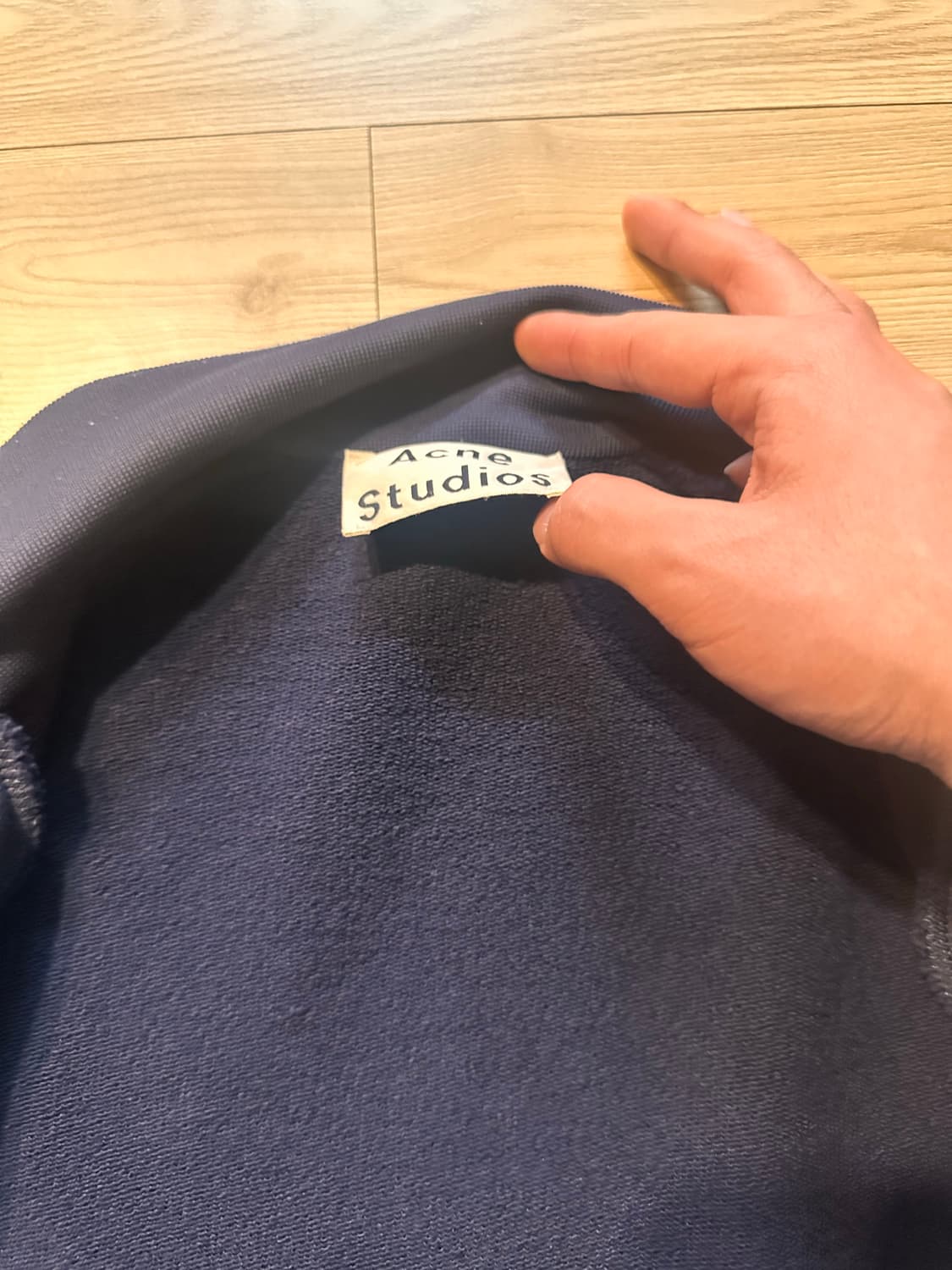 아크네 집업 L 상품이미지5