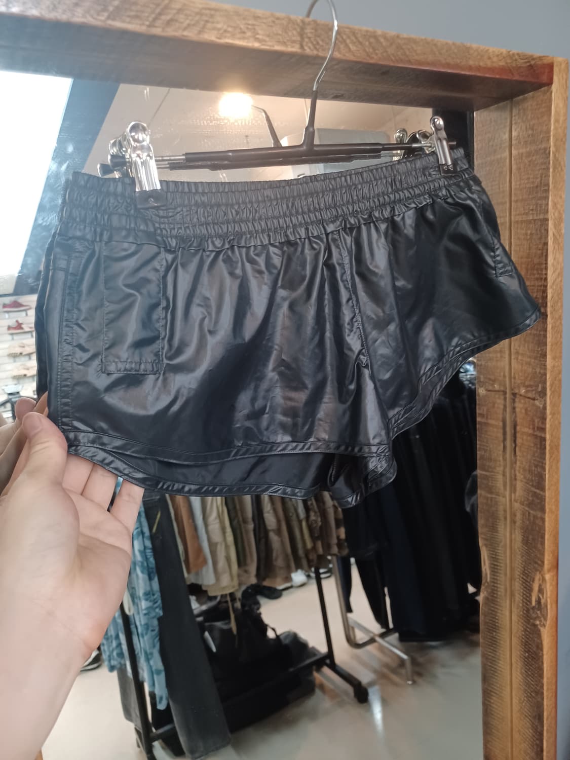 아디다스 여성  스텔라 맥카트니 유광 숏팬츠 xl 상품이미지5