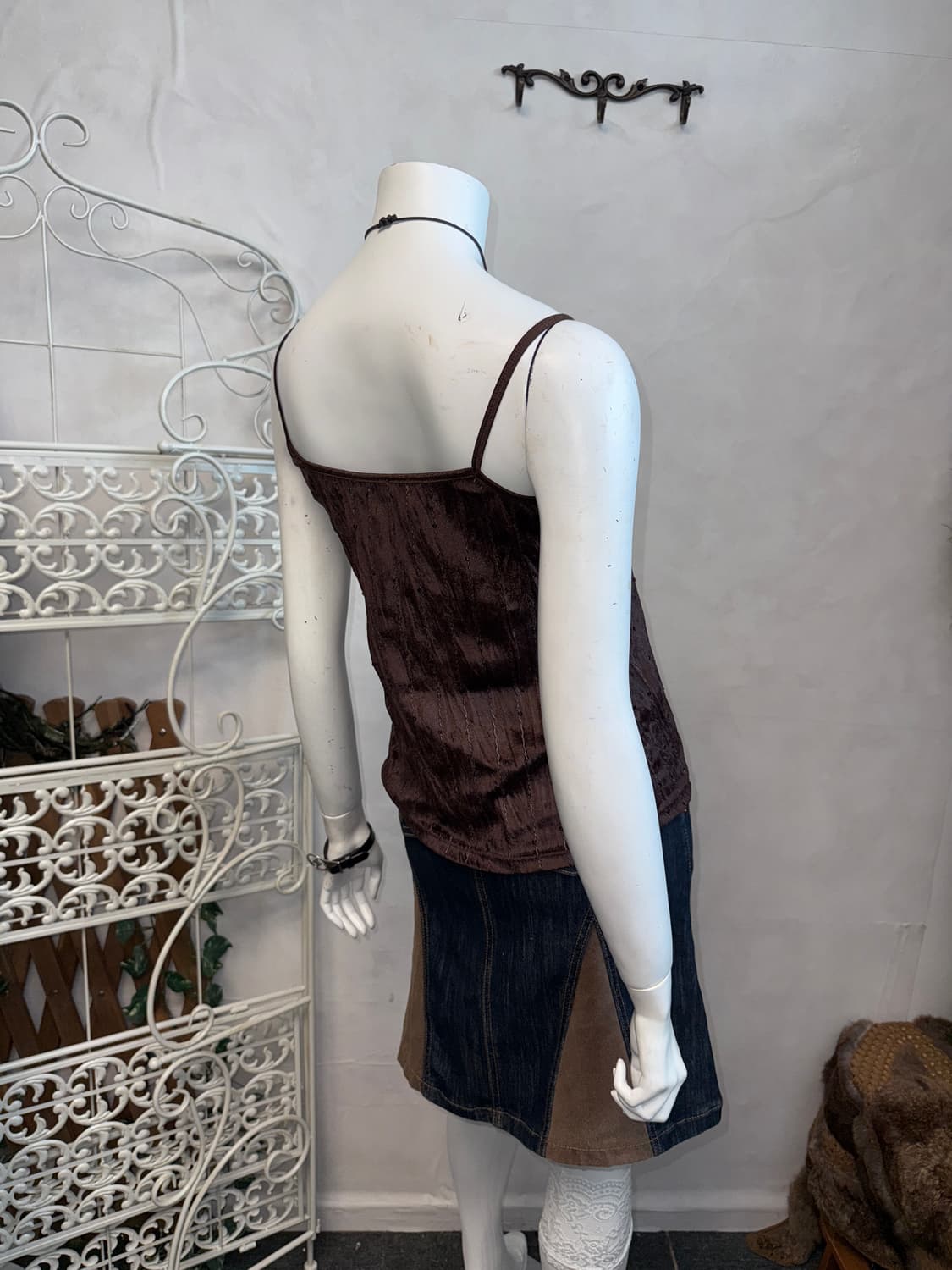 Dark brown velvet ruffle lace sleeveless 상품이미지5