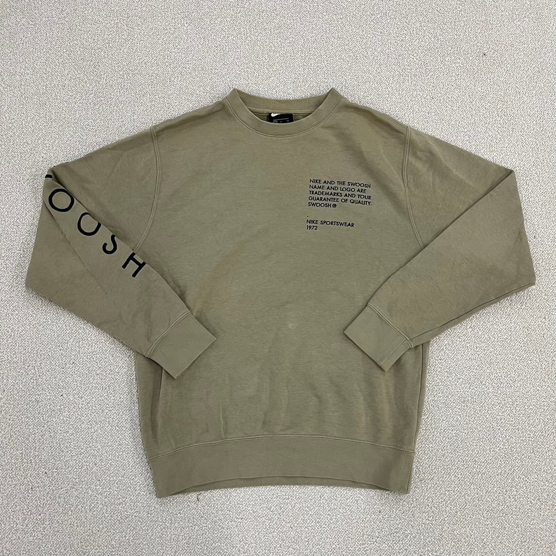 S 나이키 스우시 크루 맨투맨 스웻셔츠 0202M1 상품이미지1